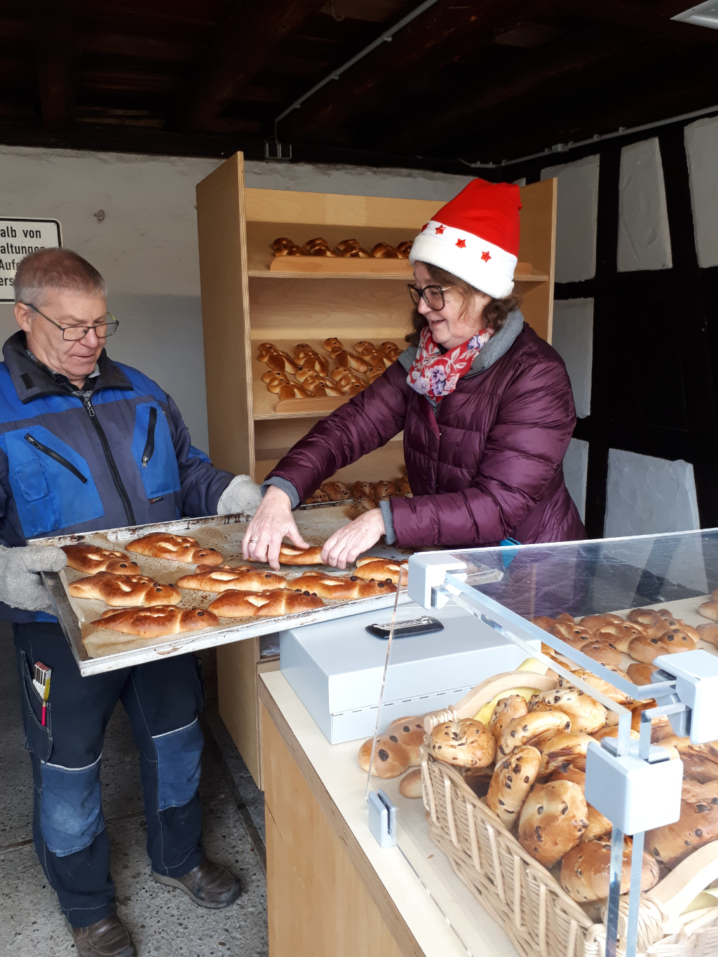 Dambedeiverkauf am Nikolaustag